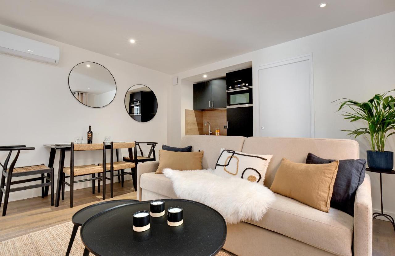 Appartement De *