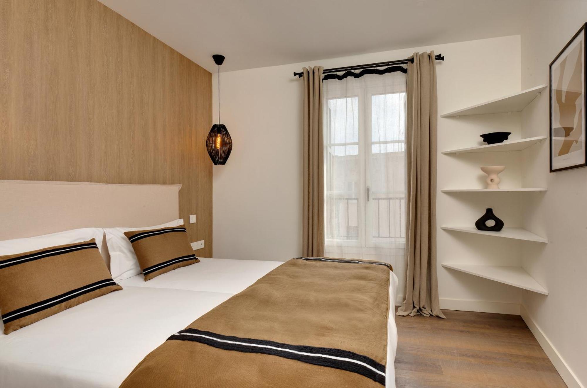 Appartement De *